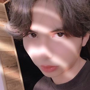 Meet your Posher, Edwin